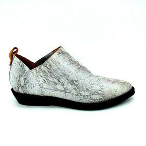 Gentle Souls Womens Slip On Flat Snake Skin 6.5